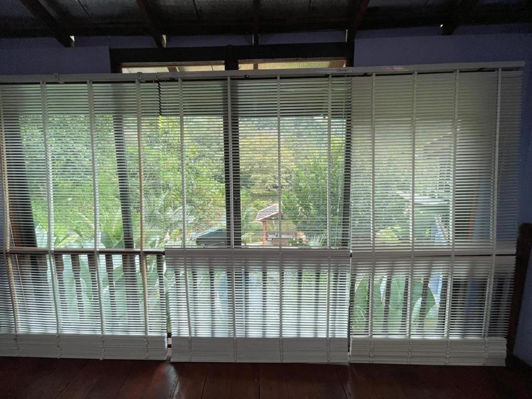 Dr Dusun Hotel Hulu Langat Buitenkant foto