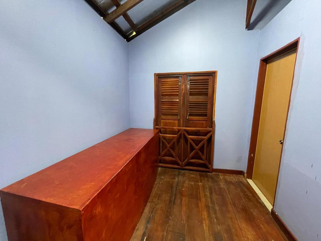 Dr Dusun Hotel Hulu Langat Buitenkant foto