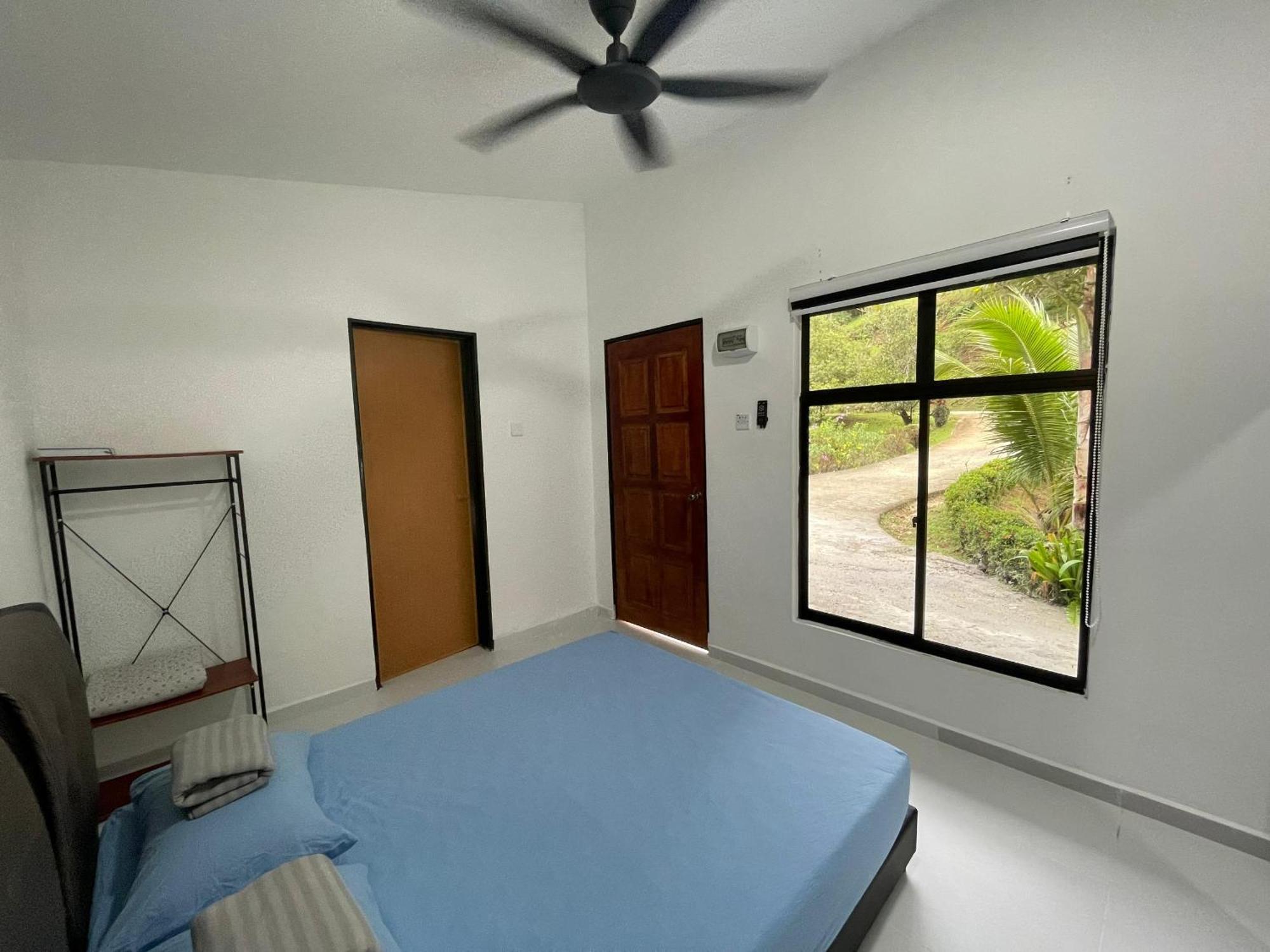 Dr Dusun Hotel Hulu Langat Buitenkant foto