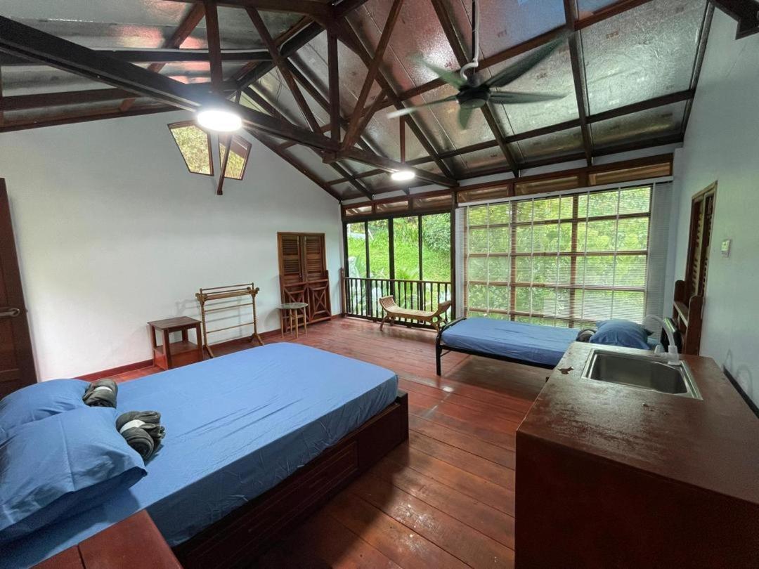 Dr Dusun Hotel Hulu Langat Buitenkant foto