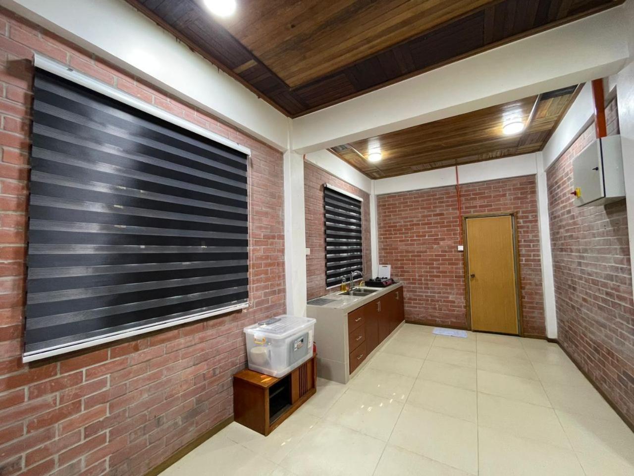 Dr Dusun Hotel Hulu Langat Buitenkant foto