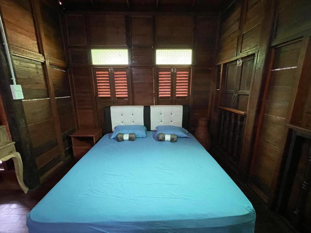 Dr Dusun Hotel Hulu Langat Buitenkant foto