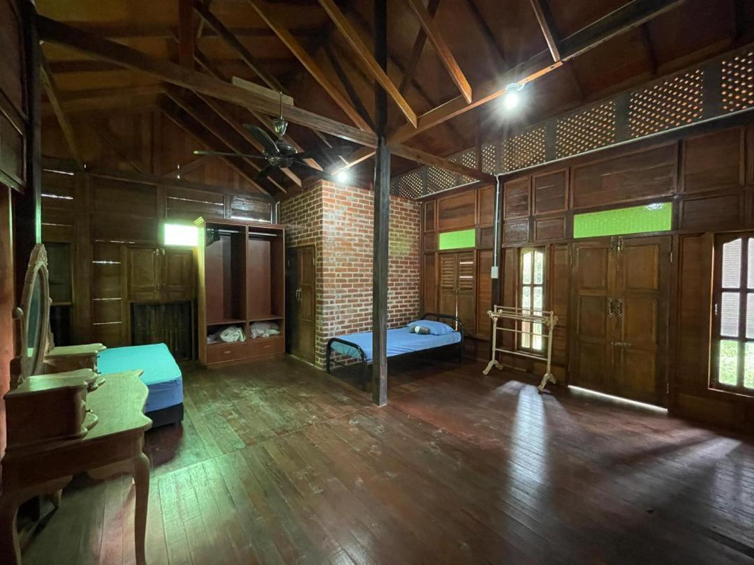 Dr Dusun Hotel Hulu Langat Buitenkant foto